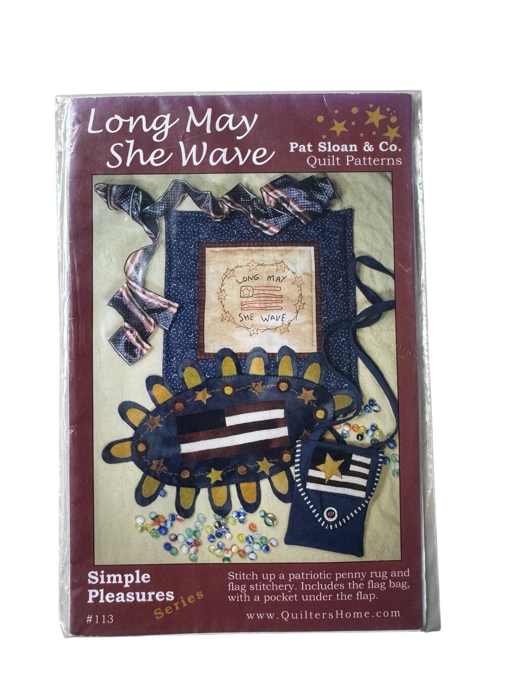 SIMPLE PLEASURES Long May She Wave Quilt Pattern Patriotic Penny Rug Flag Bag